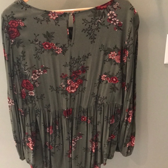 Tunic - Picture 2 of 2